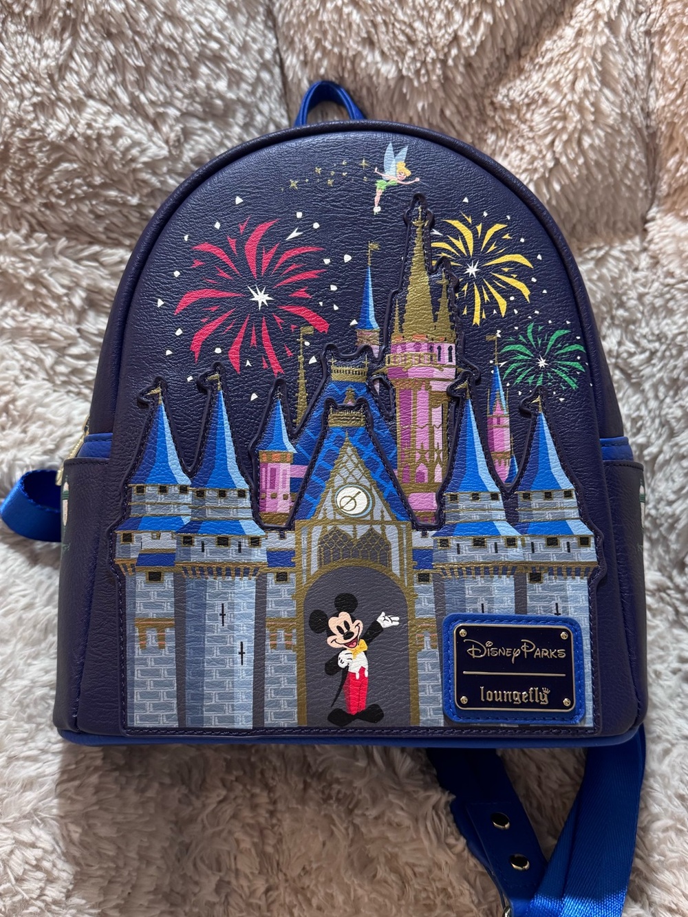 Disney Loungefly Magic Kingdom Cinderellas Castle Mini backpack